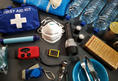 items for emergency kit
